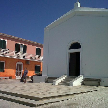 Appartamento In Paese A Santa Teresa Di Gallura Buitenkant foto